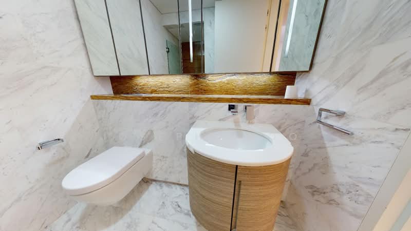 DUO Residences, 1 Fraser Street, 2 Bedrooms, 1,001 sqft, Apartment For Rent, by Joseph Khoo, 500105482 - Bathroom - PropertyGuru.com.sg