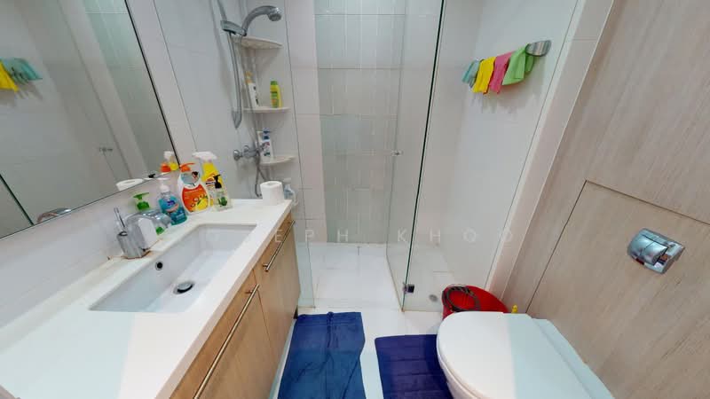 The Sail @ Marina Bay, 2 Marina Boulevard, 2 Bedrooms, 936 sqft, Condominium For Rent, by Joseph Khoo, 500105484 - Bathroom - PropertyGuru.com.sg