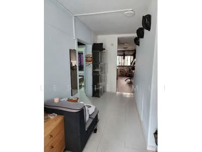 For Rent - 215 Ang Mo Kio Avenue 1