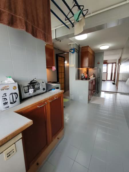 81 Commonwealth Close, 81 Commonwealth Close, 2 Bedrooms, 646 sqft, HDB Flat For Rent, by Chew Ling Ling 周鈴鈴, 500105492 - Kitchen - PropertyGuru.com.sg