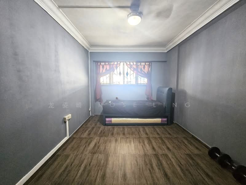 365 Yishun Ring Road, 365 Yishun Ring Road, 2 Bedrooms, 797 sqft, HDB Flat For Sale, by 龙姿绮 Rose Ling, 500105495 - Common Bedroom - PropertyGuru.com.sg