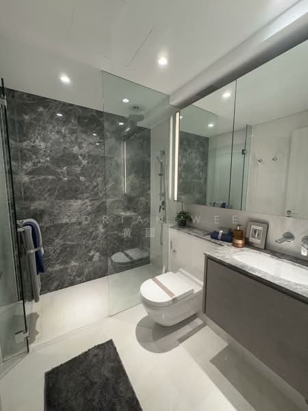 Up@Robertson Quay, 92 Robertson Quay, 2 Bedrooms, 1,044 sqft, Condominium For Sale, by Adrian Wee 黄國强, 500105497 - Bathroom - PropertyGuru.com.sg