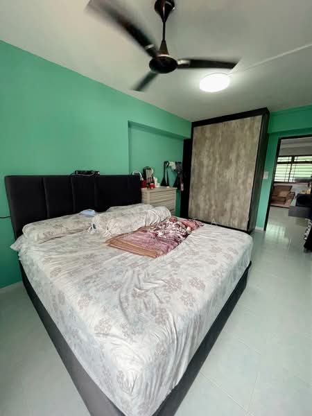 571 Hougang Street 51, 571 Hougang Street 51, 3 Bedrooms, 1,065 sqft, HDB Flat For Sale, by Kelvin Tan 陈克辉, 500105498 - Master Bedroom - PropertyGuru.com.sg