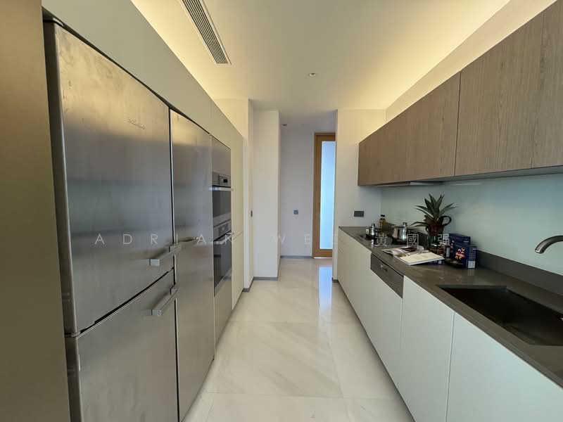 Cliveden at Grange, 100 Grange Road, 3 Bedrooms, 7,535 sqft, Condominium For Sale, by Adrian Wee 黄國强, 500105503 - Kitchen - PropertyGuru.com.sg