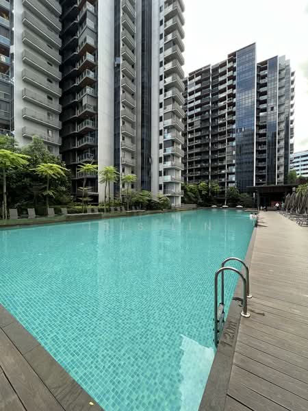 Lake Grande, 2 Jurong Lake Link, 2 Bedrooms, 775 sqft, Condominium For Sale, by Iris Lin, 500105511 - Exterior - PropertyGuru.com.sg