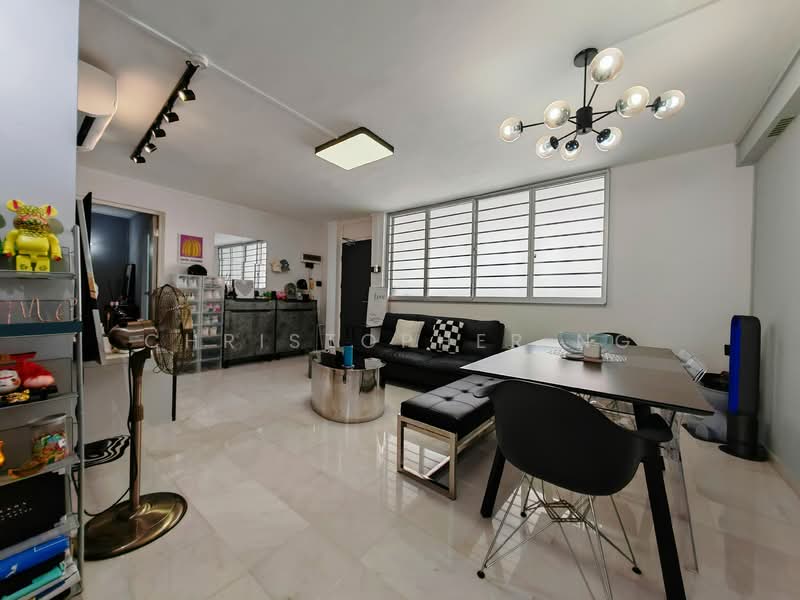 123 Bishan Street 12, 123 Bishan Street 12, 3 Bedrooms, 904 sqft, HDB Flat For Sale, by CHRISTOPHER NG, 500105520 - Living Room - PropertyGuru.com.sg