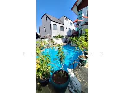 For Sale - Freehold Detached House with Pool @ Prime District 11