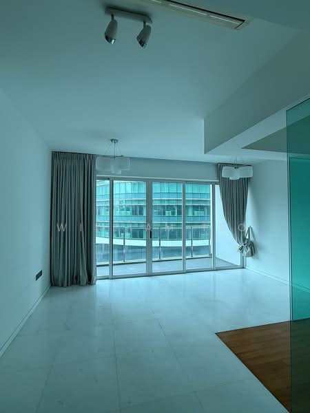 Suites at Orchard, 38 Handy Road, 2 Bedrooms, 861 sqft, Condominium For Sale, by William Teo, 500105528 - Living Room - PropertyGuru.com.sg