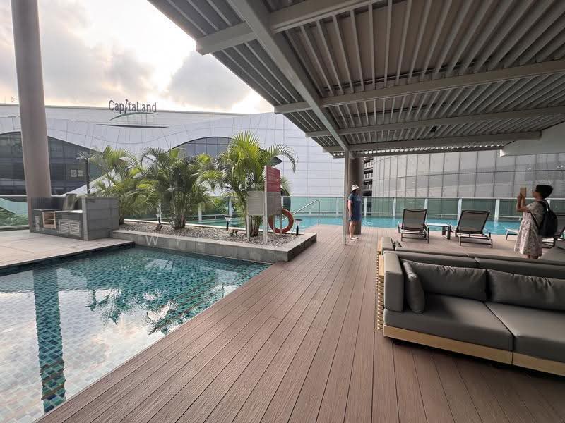Suites at Orchard, 38 Handy Road, Orchard / River Valley, 2 Bedrooms, 826 sqft, Condominium For Sale, by William Teo, 500105528 - Pool - PropertyGuru.com.sg