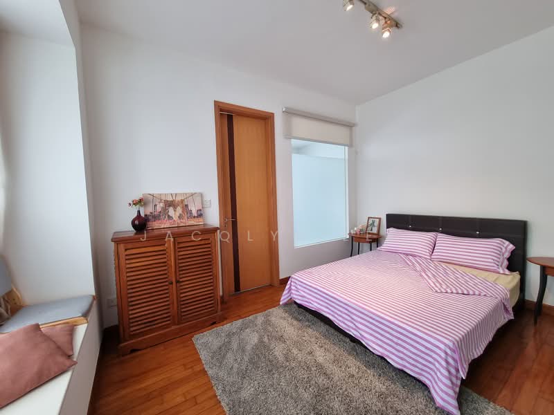 Visioncrest, 39 Oxley Rise, 2 Bedrooms, 904 sqft, Condominium For Rent, by Jacqlyn Lee, 500105541 - Bedroom - PropertyGuru.com.sg