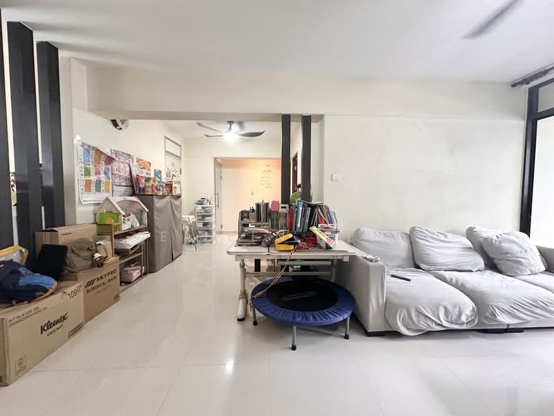 504A Montreal Drive, 504A Montreal Drive, 4 Bedrooms, 1,399 sqft, HDB Flat For Sale, by Eileen Siu, 500105548 - Living Room - PropertyGuru.com.sg