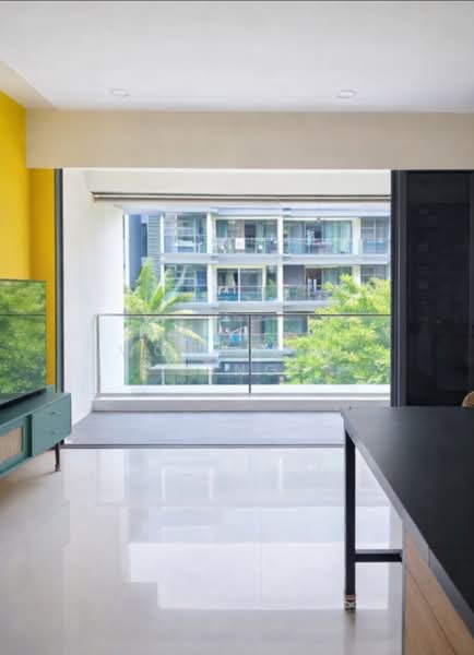 Hedges Park Condominium, 89 Flora Drive, 2 Bedrooms, 797 sqft, Condominium For Sale, by Wong Yan Ling, 500105550 - Living Room - PropertyGuru.com.sg