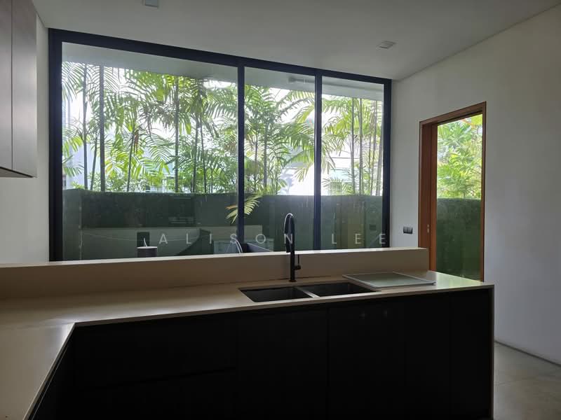 Toh Heights, Toh Heights, 6 Bedrooms, 9,972 sqft, Bungalow House For Sale, by Alison Lee, 500105551 - Kitchen - PropertyGuru.com.sg