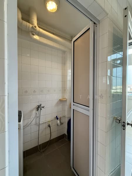 856D Tampines Street 82, 856D Tampines Street 82, 3 Bedrooms, 1,572 sqft, HDB Flat For Sale, by Shawn Tan, 500105558 - Interior - PropertyGuru.com.sg