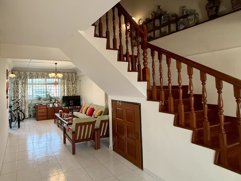 856D Tampines Street 82, 856D Tampines Street 82, 3 Bedrooms, 1,572 sqft, HDB Flat For Sale, by Shawn Tan, 500105558 - Living Room - PropertyGuru.com.sg