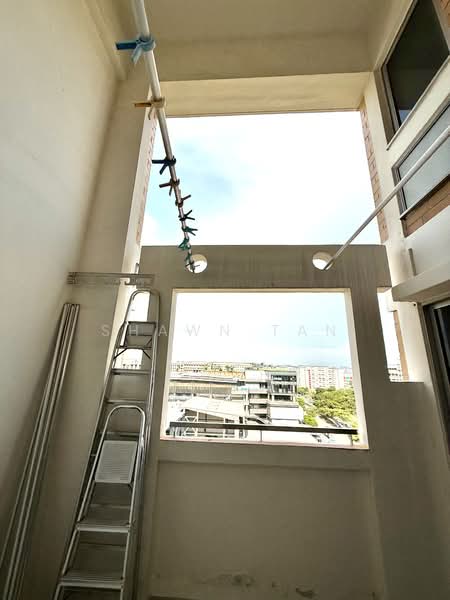 856D Tampines Street 82, 856D Tampines Street 82, 3 Bedrooms, 1,572 sqft, HDB Flat For Sale, by Shawn Tan, 500105558 - Balcony - PropertyGuru.com.sg