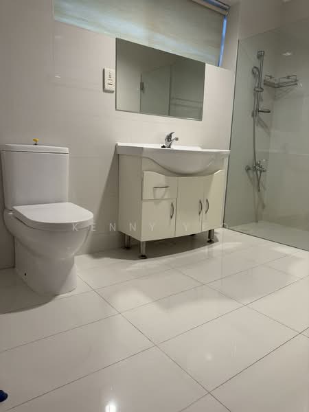 Binjai Park, , 5 Bedrooms, 5,000 sqft, Good Class Bungalow For Sale, by Kenny Yeo, 500105560 - Bathroom - PropertyGuru.com.sg