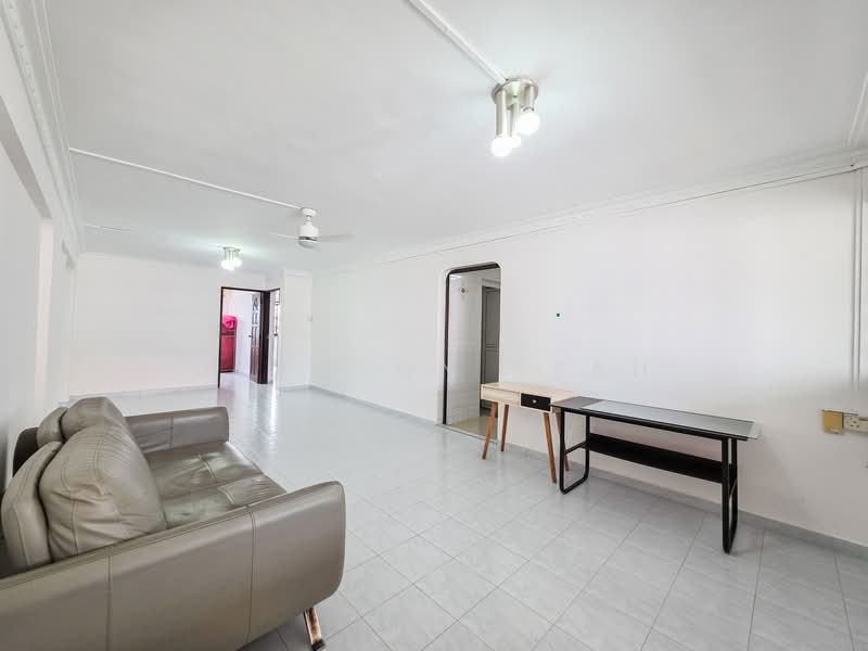 108 Mcnair Road, 108 Mcnair Road, 3 Bedrooms, 1,109 sqft, HDB Flat For Sale, by Clauson Seah, 500105564 - Living Room - PropertyGuru.com.sg