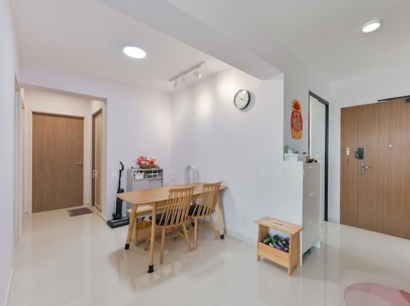 618A Tampines Street 61, 618A Tampines Street 61, 3 Bedrooms, 10,013 sqft, HDB Flat For Sale, by Rachel Chiam, 500105567 - PropertyGuru.com.sg