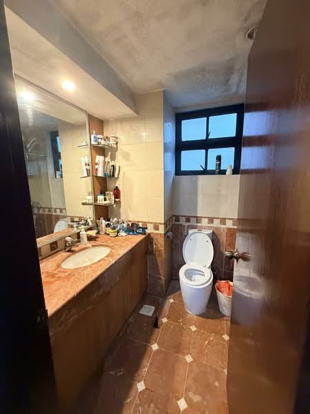 The Anchorage, 370 Alexandra Road, 2 Bedrooms, 1,195 sqft, Condominium For Rent, by Chris Tan, 500105575 - Bathroom - PropertyGuru.com.sg