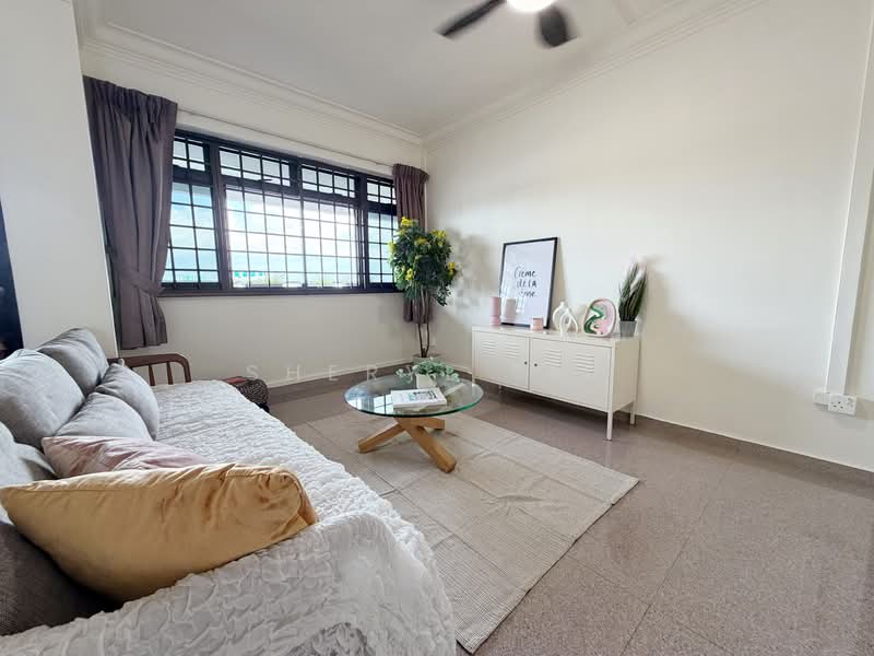 516 Jelapang Road, 516 Jelapang Road, 3 Bedrooms, 1,098 sqft, HDB Flat For Sale, by Sheryl Lim, 500105578 - Living Room - PropertyGuru.com.sg