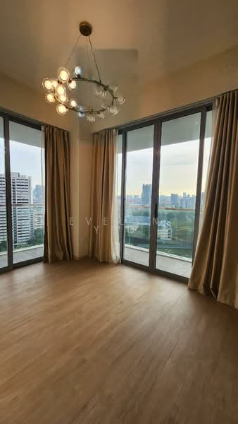 Beacon Heights, 8 Mar Thoma Road, 3 Bedrooms, 1,109 sqft, Condominium For Sale, by Evelyn Yeo, 500105579 - Master bedroom  - PropertyGuru.com.sg