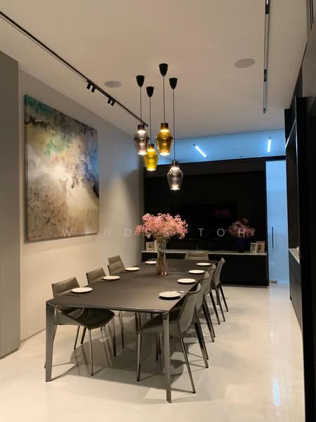 Frankel Estate, Bowmount Gardens, 5 Bedrooms, 3,950 sqft, Terraced House For Sale, by Wendes Toh, 500105585 - Dining Room - PropertyGuru.com.sg