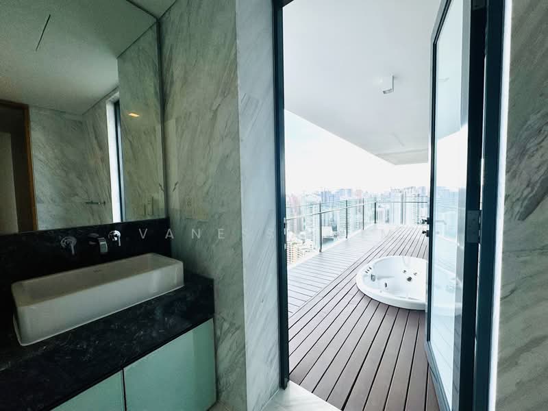 Skypark @ Somerset, 22 Saint Thomas Walk, 4 Bedrooms, 3,347 sqft, Apartment For Rent, by Vanessa Lim, 500105586 - Bathroom - PropertyGuru.com.sg