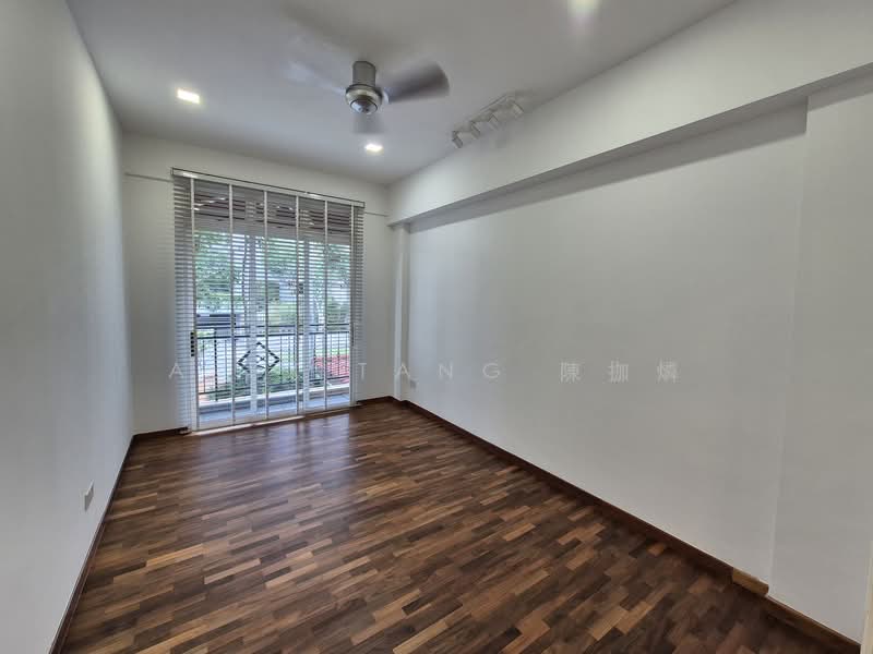 Seletar Springs Condominium, 110 Gerald Drive, 3 Bedrooms, 1,335 sqft, Condominium For Sale, by Alex Tang 陳拁燐, 500105587 - Interior - PropertyGuru.com.sg