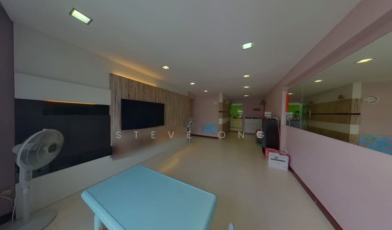 277B Compassvale Link, 277B Compassvale Link, 2 Bedrooms, 990 sqft, HDB Flat For Sale, by Steve Ong, 500105608 - Living Room - PropertyGuru.com.sg