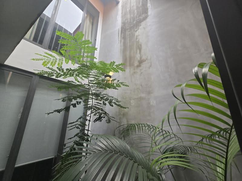 Kim Yam Road Conservation House, Kim Yam Road, Orchard / River Valley, 3 Bedrooms, 2,250 sqft, Conservation House For Sale, by Chia S M, 500105609 - PropertyGuru.com.sg