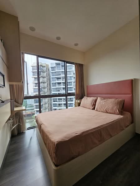 Riverbank at Fernvale, 17 Fernvale Close, 3 Bedrooms, 1,044 sqft, Condominium For Sale, by Mandy Tan, 500105619 - PropertyGuru.com.sg