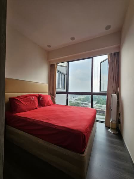 Riverbank at Fernvale, 17 Fernvale Close, 3 Bedrooms, 1,044 sqft, Condominium For Sale, by Mandy Tan, 500105619 - Bedroom - PropertyGuru.com.sg