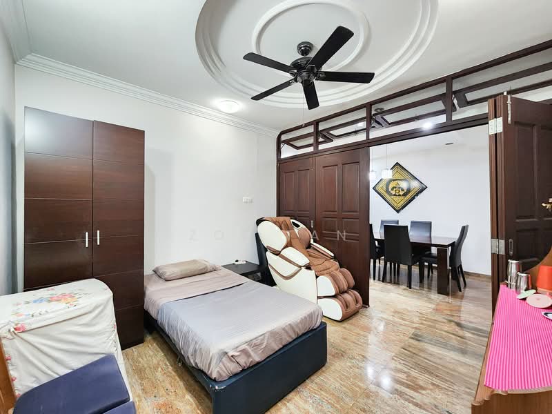 Bunga Rampai Place, , 5 Bedrooms, 2,800 sqft, Terraced House For Sale, by Zoe Tan, 500105623 - Bedroom - PropertyGuru.com.sg