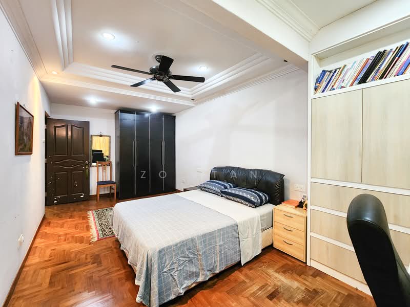 Bunga Rampai Place, , 5 Bedrooms, 2,800 sqft, Terraced House For Sale, by Zoe Tan, 500105623 - Bedroom - PropertyGuru.com.sg