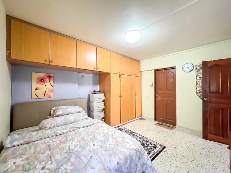 72 Bedok South Avenue 3, 72 Bedok South Avenue 3, 4 Bedrooms, 1,345 sqft, HDB Flat For Sale, by Keesya Ang, 500105638 - Bedroom - PropertyGuru.com.sg