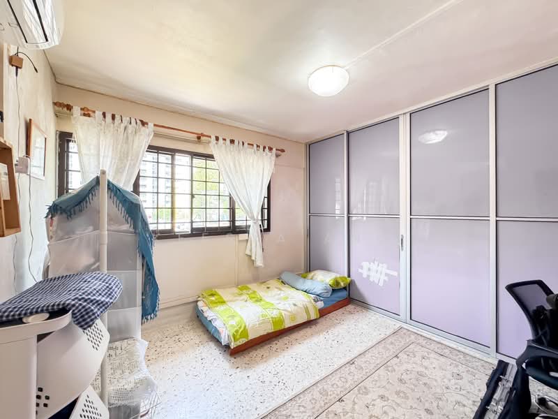 72 Bedok South Avenue 3, 72 Bedok South Avenue 3, 4 Bedrooms, 1,345 sqft, HDB Flat For Sale, by Keesya Ang, 500105638 - Bedroom - PropertyGuru.com.sg