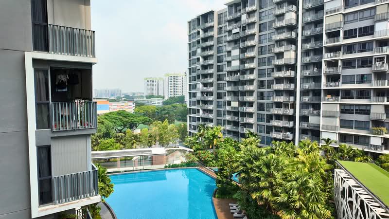 Grandeur Park Residences, 7 Bedok South Avenue 3, 3 Bedrooms, 980 sqft, Condominium For Sale, by Aaron Koh, 500105643 - Balcony - PropertyGuru.com.sg