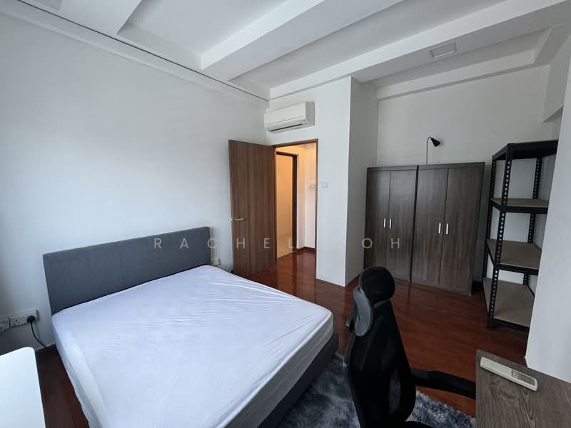 Textile Centre, 200 Jalan Sultan, 5 Bedrooms, 883 sqft, Apartment For Sale, by Rachel Goh, 500105644 - Deluxe Bedroom 1 - PropertyGuru.com.sg