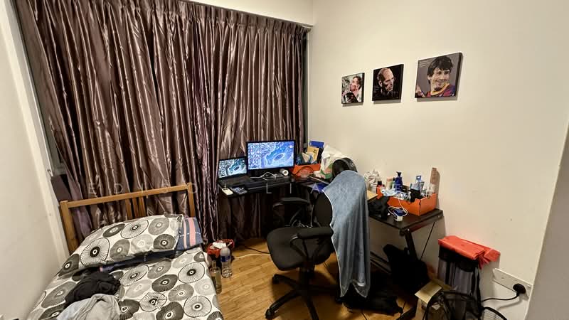 Skies Miltonia, 23 Miltonia Close, 2 Bedrooms, 743 sqft, Condominium For Rent, by Edison Lian 连国雄, 500105649 - Bedroom - PropertyGuru.com.sg