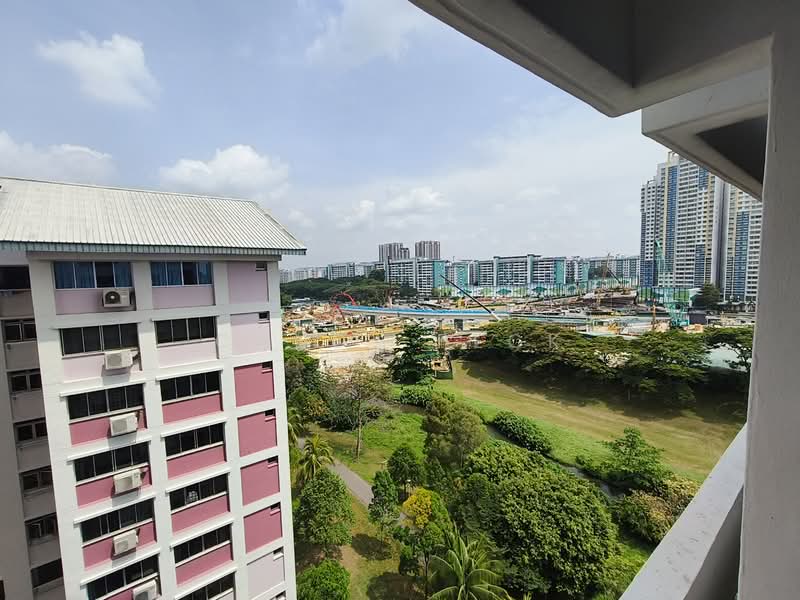 252 Bishan Street 22, 252 Bishan Street 22, 3 Bedrooms, 1,249 sqft, HDB Flat For Sale, by Candy Peck, 500105675 - Exterior - PropertyGuru.com.sg
