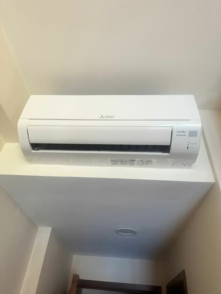 Carissa Park Condo, 2 Flora Drive, 3 Bedrooms, 1,324 sqft, Condominium For Sale, by Kat Ng 黄秀芳, 500105681 - Interior - PropertyGuru.com.sg