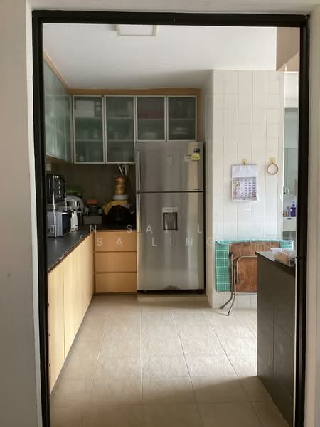 222 Hougang Street 21, 222 Hougang Street 21, 4 Bedrooms, 1,593 sqft, HDB Flat For Sale, by Tan Sai Ling (SAILING), 500105700 - Kitchen - PropertyGuru.com.sg
