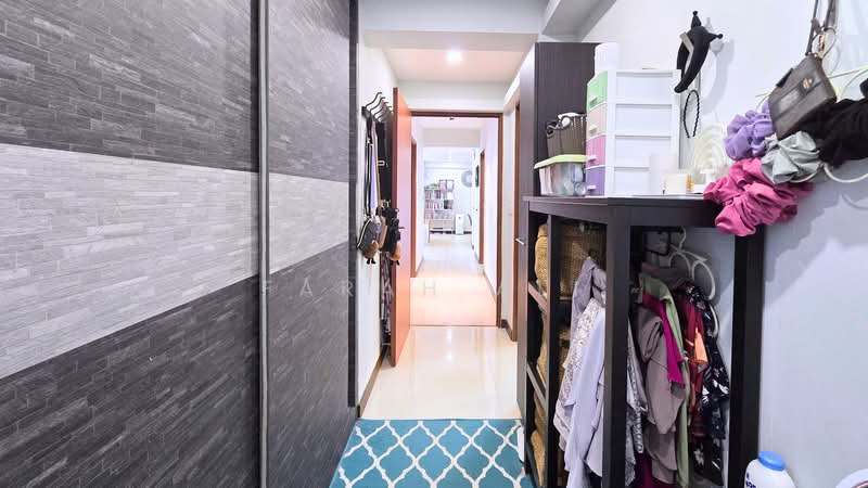 443C Fajar Road, 443C Fajar Road, 3 Bedrooms, 1,216 sqft, HDB Flat For Sale, by Farah Ali, 500105731 - Corridor - PropertyGuru.com.sg