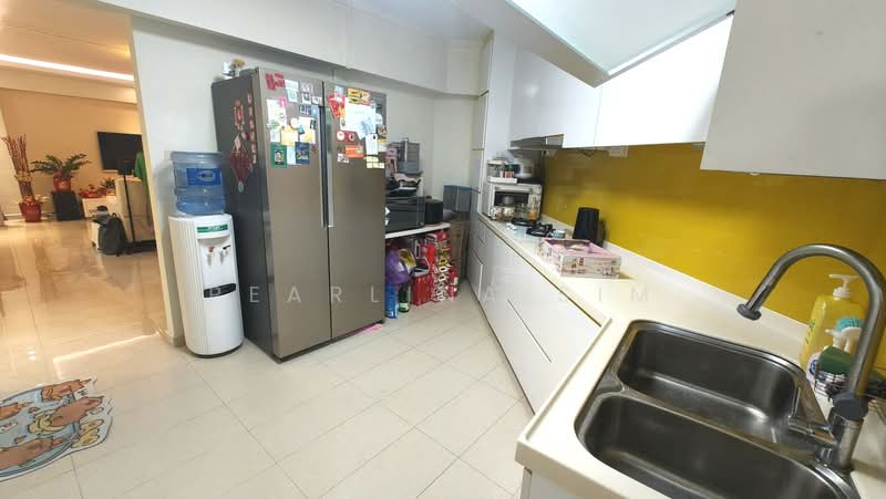 139 Rivervale Street, 139 Rivervale Street, 4 Bedrooms, 1,507 sqft, HDB Flat For Sale, by Pearlina Sim, 500105738 - Kitchen - PropertyGuru.com.sg