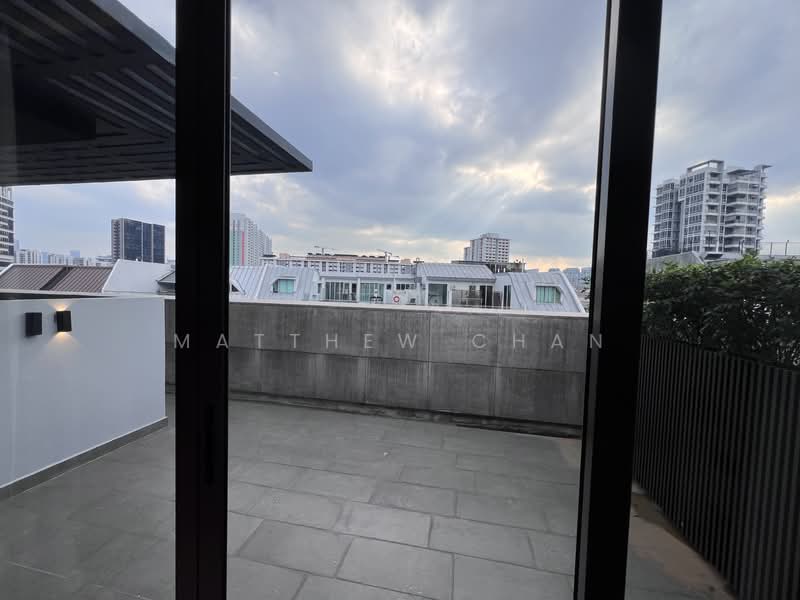 Maple Leaf Elite 1, 120 Rangoon Rd, 2 Bedrooms, 933 sqft, Apartment For Rent, by Matthew Chan, 500105747 - View - PropertyGuru.com.sg