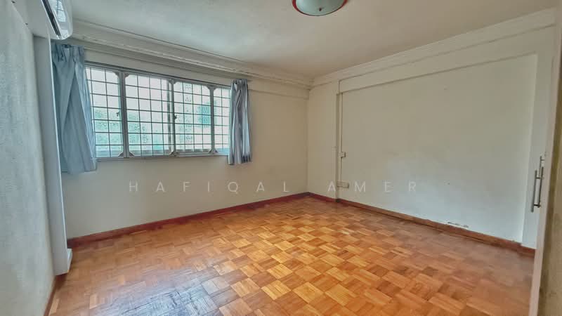 794 Yishun Ring Road, 794 Yishun Ring Road, 3 Bedrooms, 1,302 sqft, HDB Flat For Sale, by Hafiqal Amer, 500105754 - Common bedroom 1 - PropertyGuru.com.sg