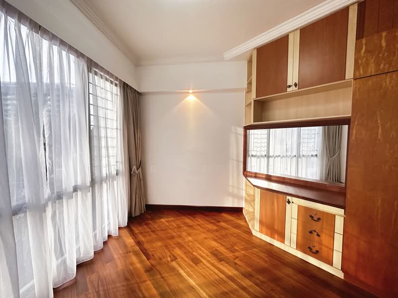 Glendale Park, 21 Hillview Avenue, 3 Bedrooms, 1,216 sqft, Condominium For Sale, by Karine Lee, 500105756 - Bedroom - PropertyGuru.com.sg