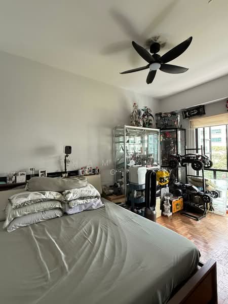 Chiltern Park, 135 Serangoon Avenue 3, 3 Bedrooms, 1,572 sqft, Condominium For Sale, by Tham Wai Fong CT, 500105761 - Bedroom - PropertyGuru.com.sg