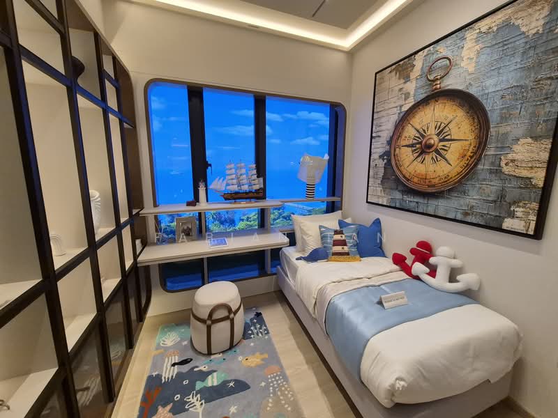 Bayshore, , 5 Bedrooms, 1,582 sqft, Condominium For Sale, by Fabian Tan, 500105765 - Bedroom - PropertyGuru.com.sg